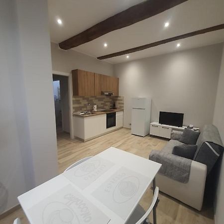 Alloggi Di Porta Po Apartment เกรโมนา ภายนอก รูปภาพ
